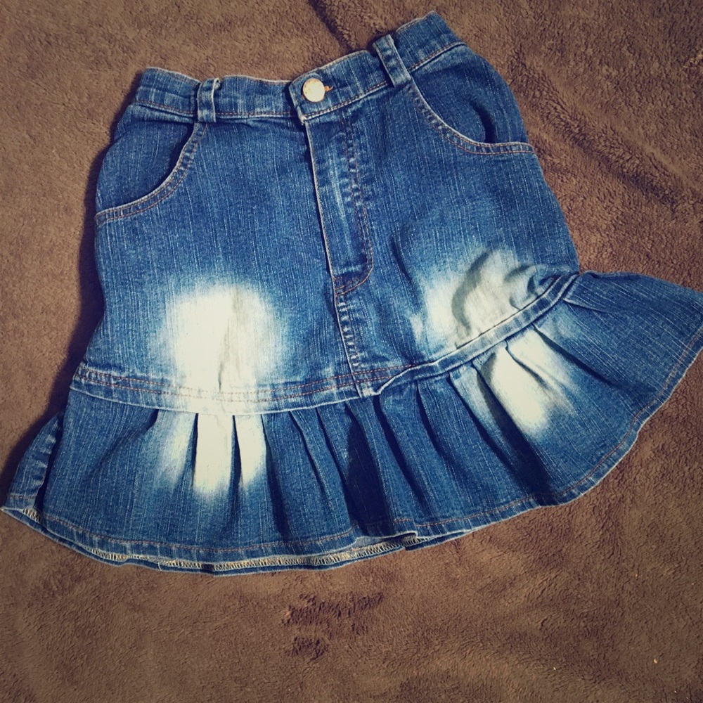 Cute distressed summer skirt